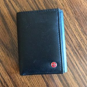 Alpine Swiss wallet